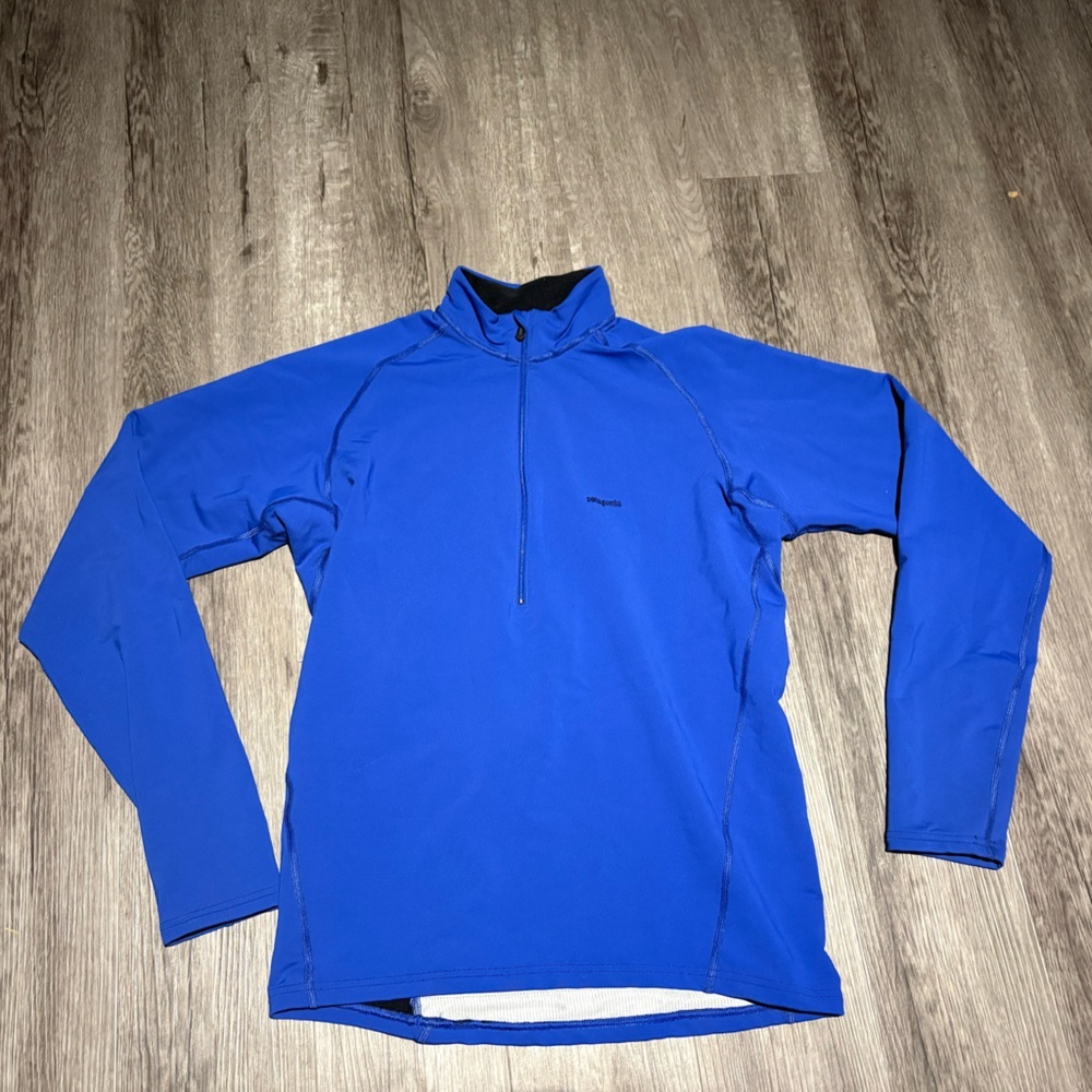 Women’s Patagonia Zippered Pullover M